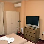 City Apartments Apartment Warna
