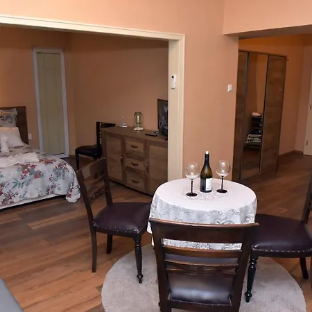 City Apartments Apartment *