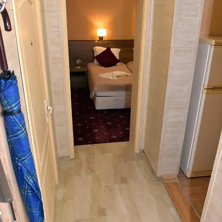 Apartment City Apartments *